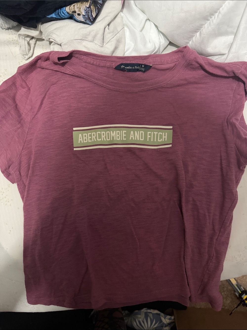 Abercrombie & Fitch Dusty Rose Short Sleeve Tee